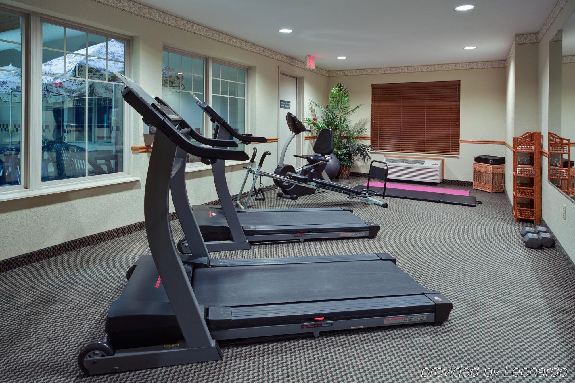 Country Inn & Suites By Radisson, Stockton, Il Εξωτερικό φωτογραφία